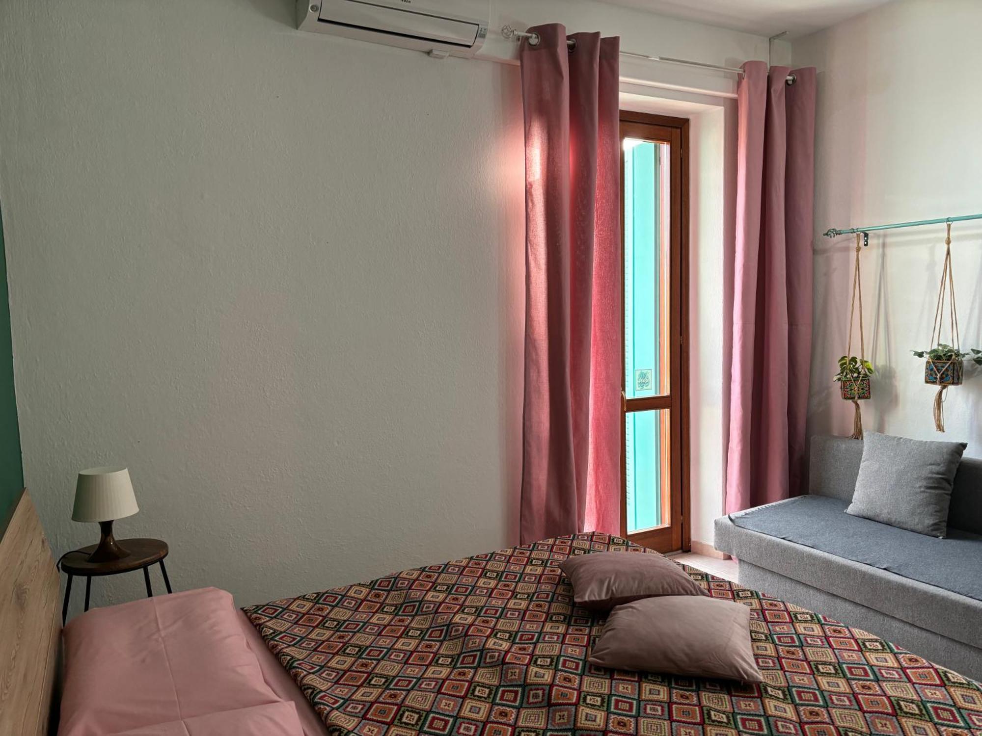 Assaje Guestroom Olbia Bagian luar foto
